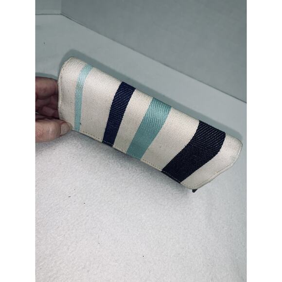 Thirty-One 31 Wallet Three Zipper Blues Denim-look Stripes Canvas Twill READ - Picture 8 of 10